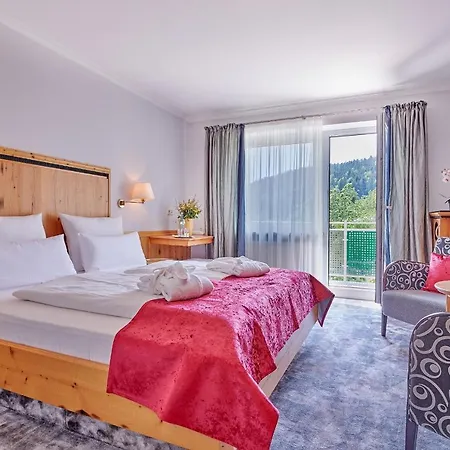 Reinerhof Hotel 4*